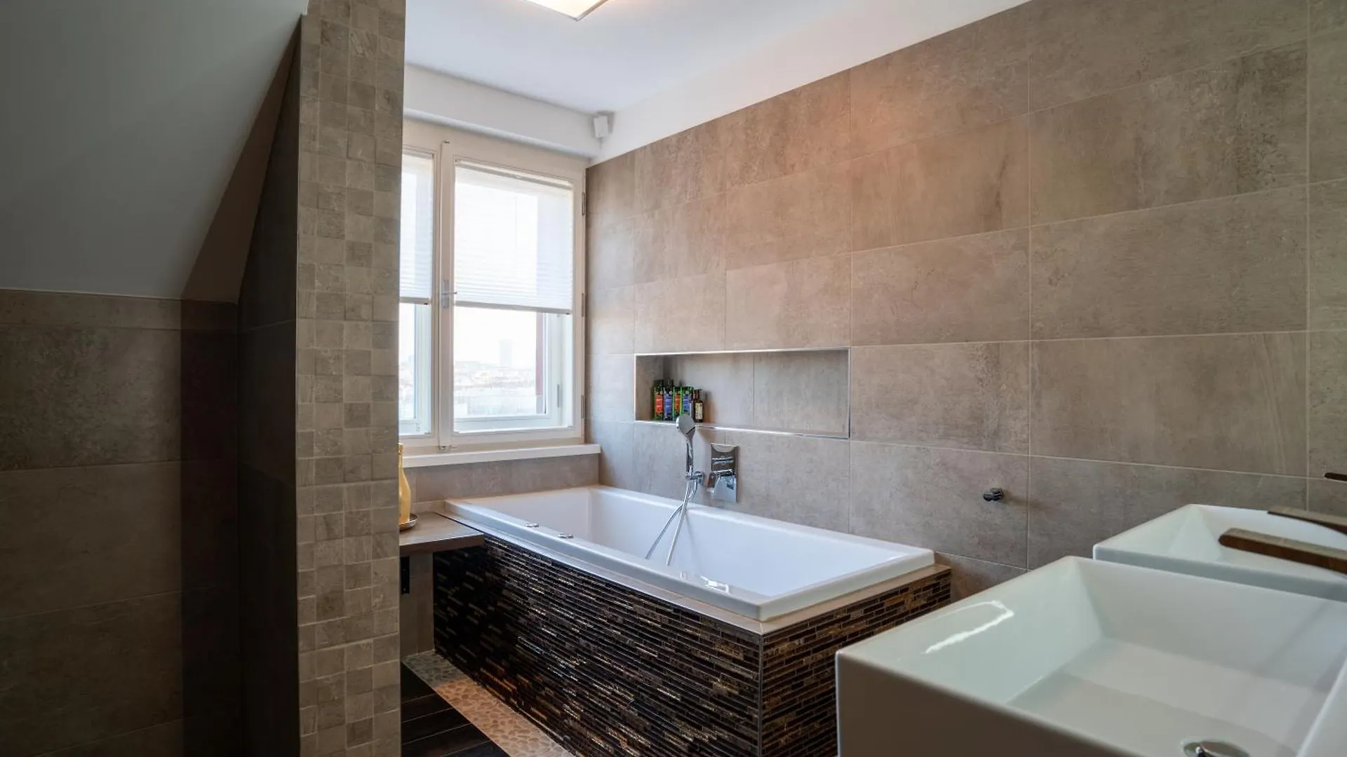 Luxury Rooftop Appartment With Fantastic Views Prag 0*,  Tschechische Republik